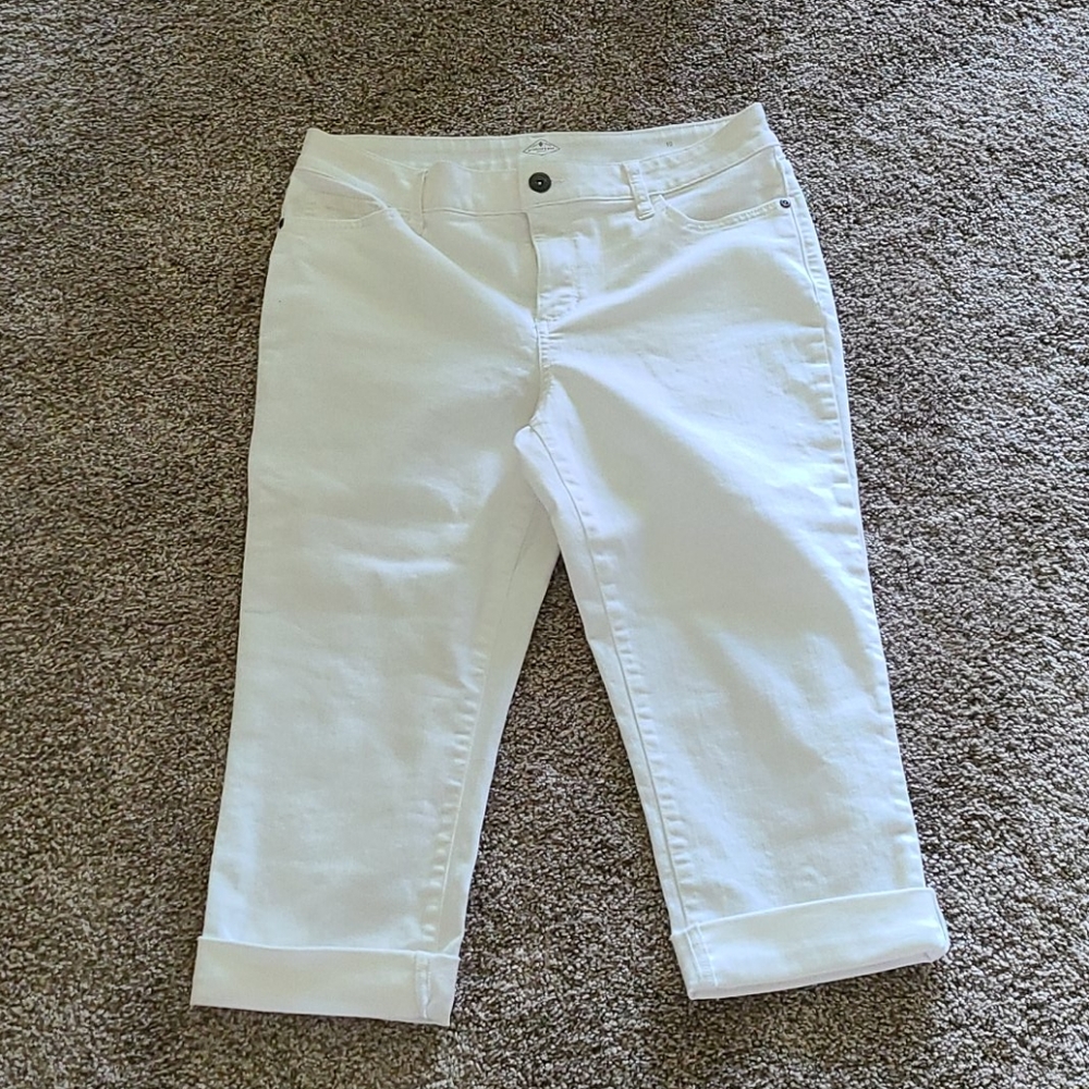 Capris  nwot
